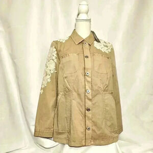 NWT Chico's Womens Tan Jacket with Lace Floral Applique Size 1P/Med 8P
